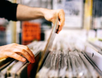 Discogs Card